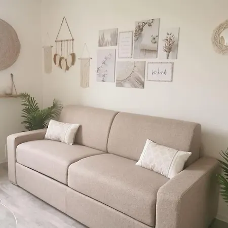 Le Bohemien *studio 30m²*wifi*parking Prive*calme